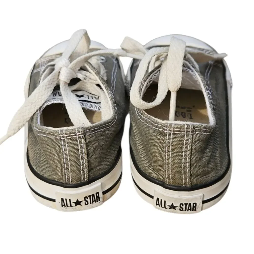 Converse Chuck Taylor All Star Infant Size 7 Grey Low Top Sneakers